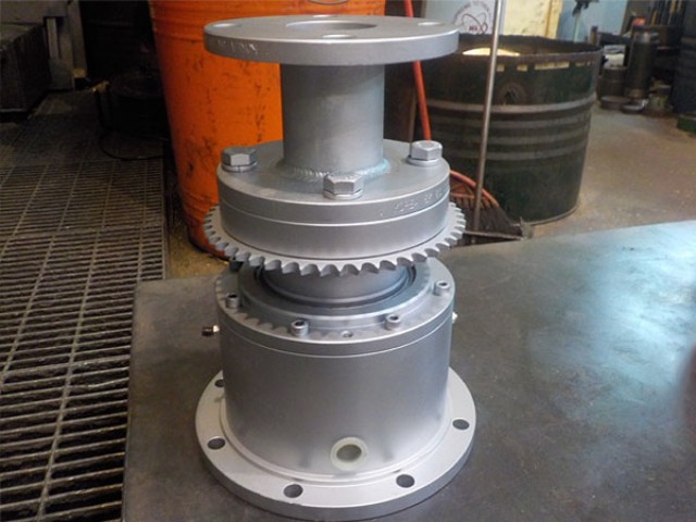 補爐機陶瓷旋轉接頭