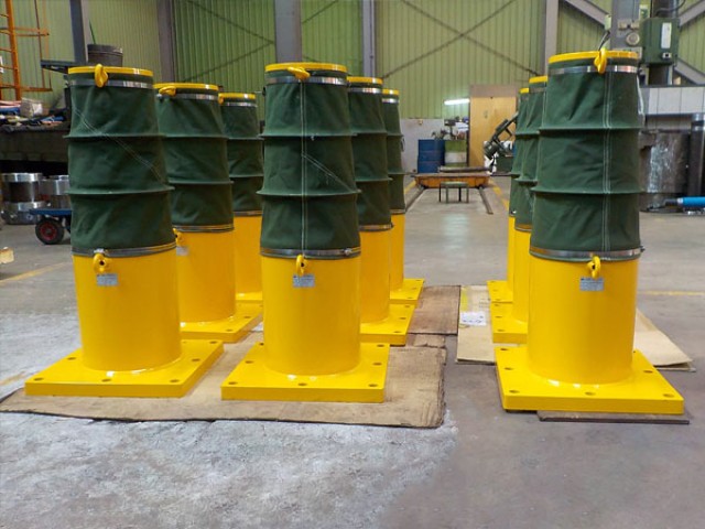 Overhead crane/trolley hydraulic damper