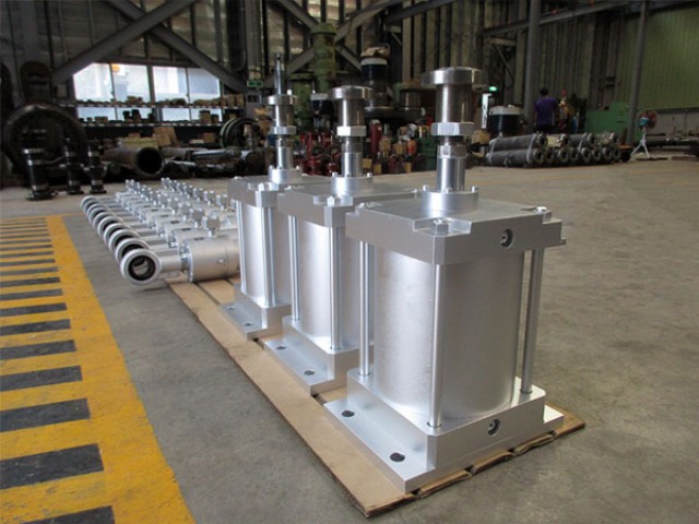 耐熱特殊形空壓缸