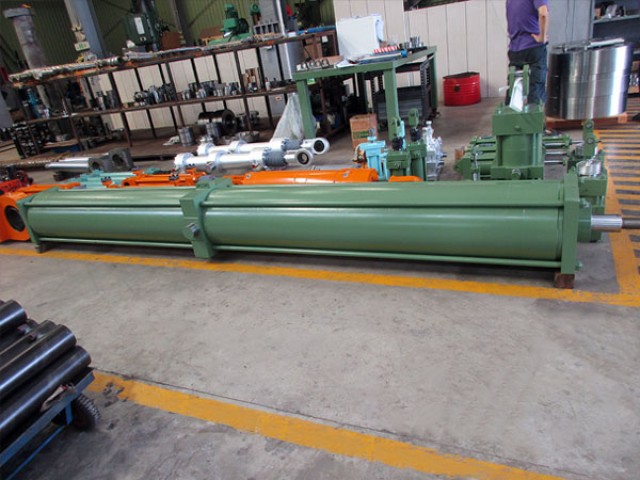 引錠杯行程空壓缸