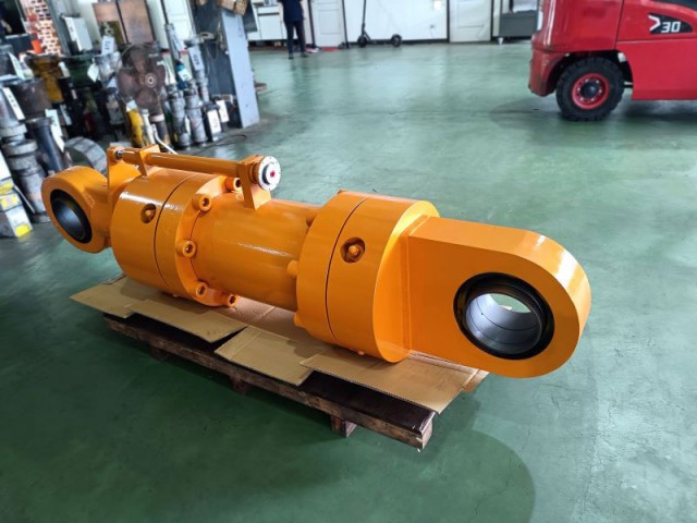 TNRL出口W/Bリフト油圧シリンダ