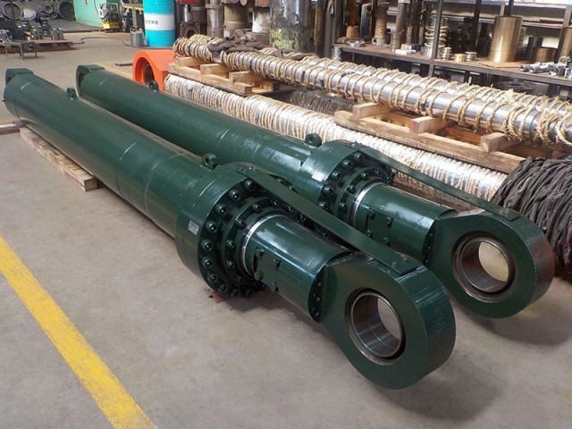 電爐傾台油壓缸-CA285x2550