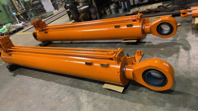 爐渣車舉升油壓缸