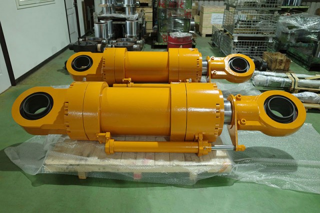 TNRL出口WB舉升油壓缸