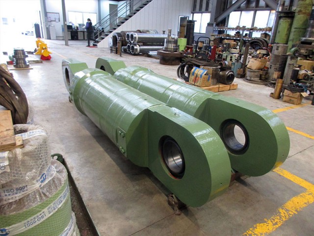 RF動樑舉升油壓缸