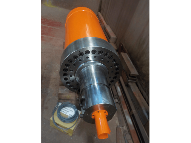 ROOF LIFTING油壓缸