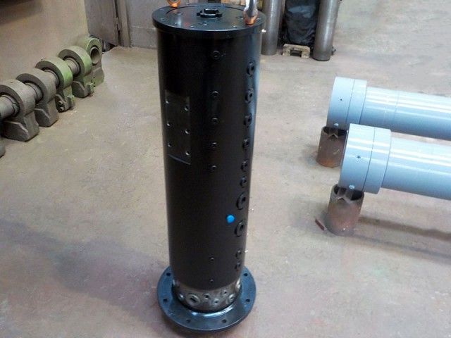 ターンテーブル油圧回転継手