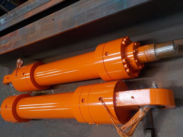 サーボシリンダ