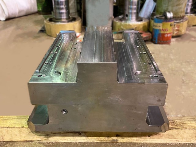 PLCM IMR-WR彎曲油壓缸