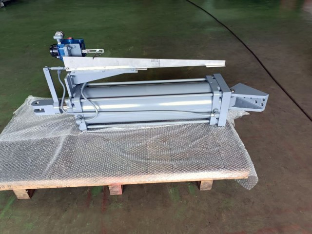 加熱爐燃燒空氣煙道空壓缸