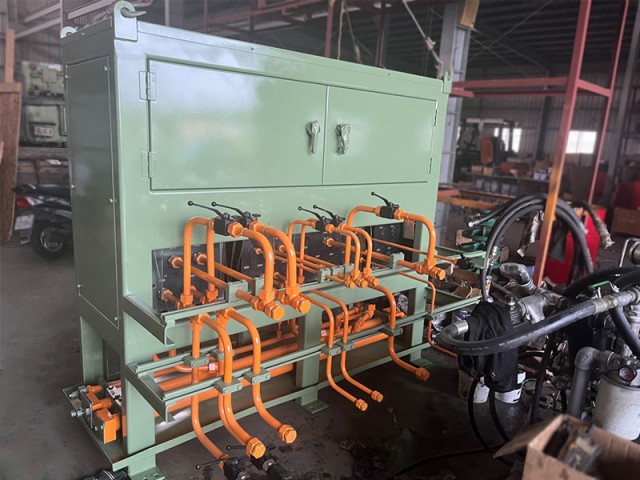 高炉鉄排出室緊急弁ステーション