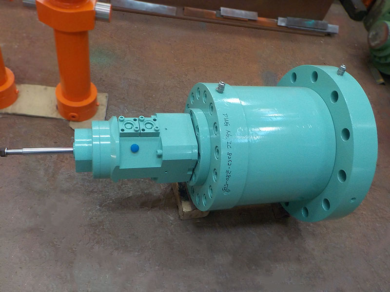 Front and rear section T/R rotary hydraulic cylinder-FA300/112x150