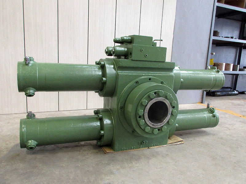 Rotating cylinder for steel slotting and turning table